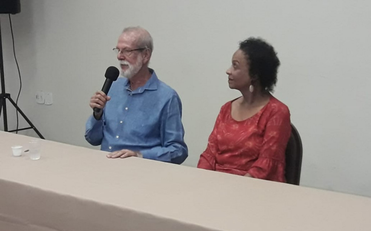 Jos&eacute; Bonif&aacute;cio e Sua Esposa