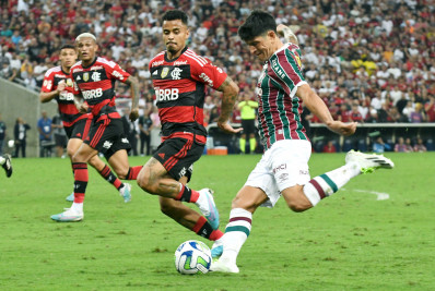 Allan tem primeiro encontro com a torcida do Flamengo no Maracanã: ‘Sensação que não dá para explicar’
