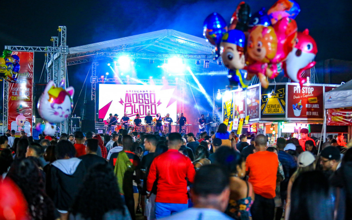 Diversas apresenta&ccedil;&otilde;es musicais embalaram os dias de festa do Arrai&aacute; Belforroxense 2023