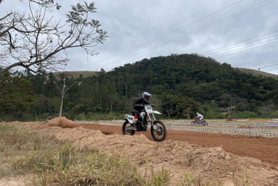 Velocross de Inverno agitou São José do Vale do Rio Preto no final de semana
