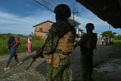 Grupo armado pede 'investimento' para manter trégua em porto colombiano