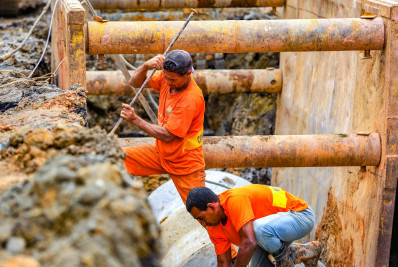 Secretários municipais acompanham obras de melhorias em três bairros de Belford Roxo
