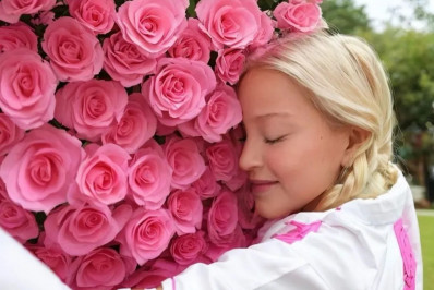 Madonna reaparece na web após internação por infecção bacteriana e anima fãs: 'Muito feliz'