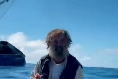 Náufrago e cadela que passaram quase três meses perdidos no Pacífico são resgatados no México