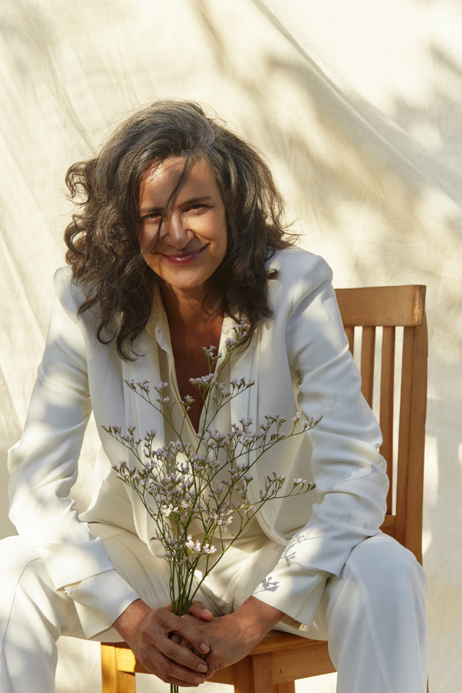 Simone vai receber Prêmio à Excelência Musical da Academia Latina de Gravação - Rodrigo Marques