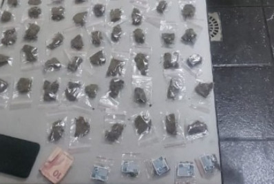 Homem é preso com drogas em Resende