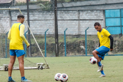 Petrópolis enfrenta Resende no Estádio Atílio Marotti pela Taça Santos Dumont