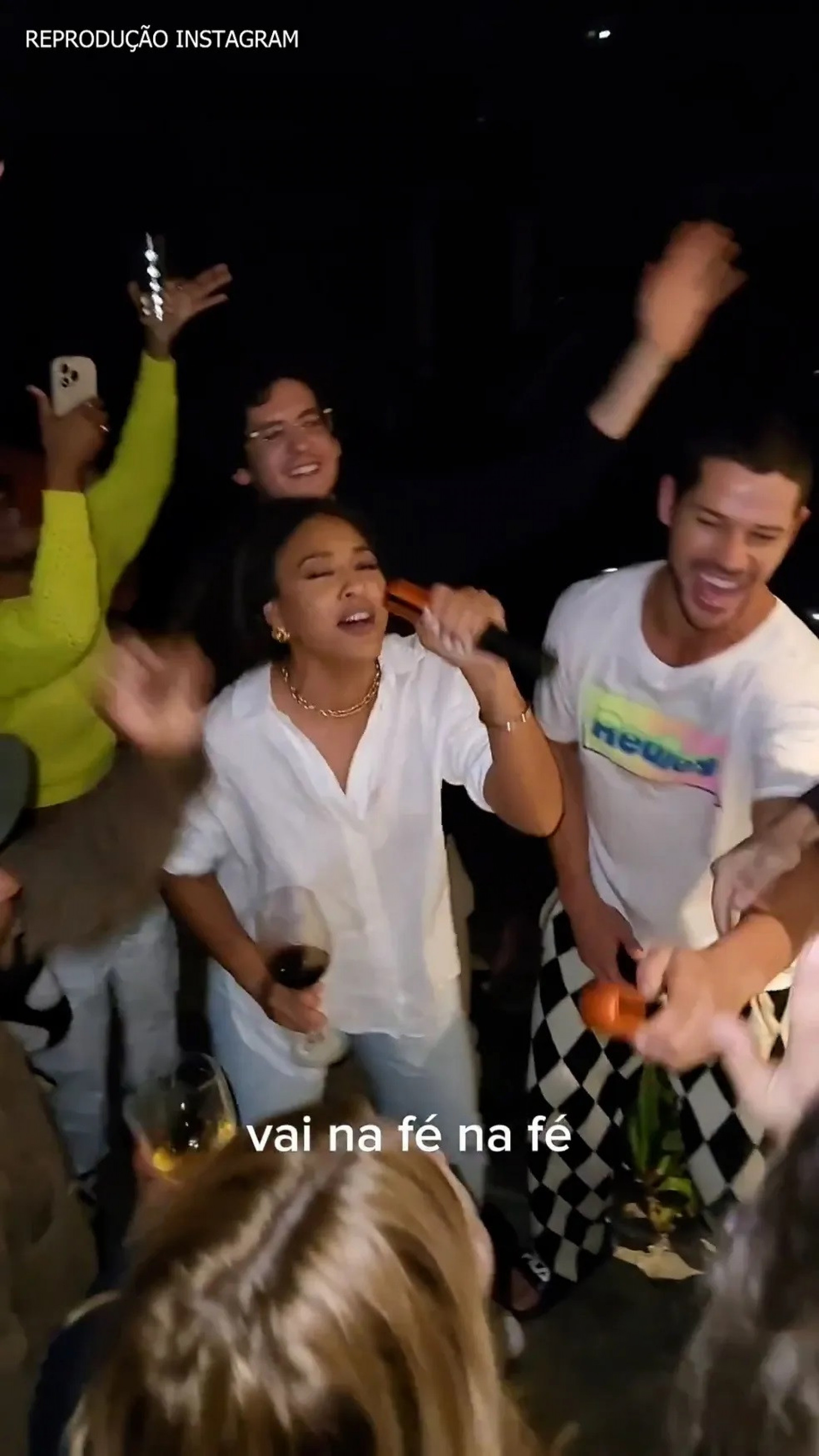 Elenco de 'Vai na Fé' se reúne na casa de diretor para despedida da trama - Reprodução Internet