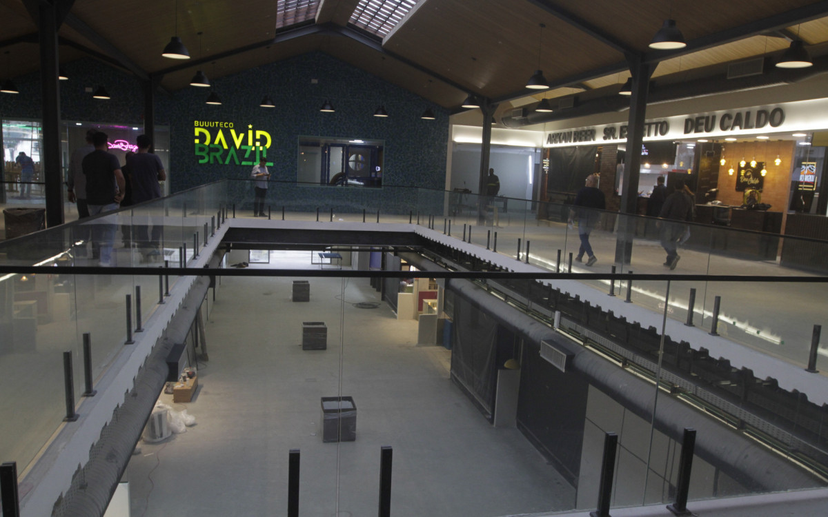 Mercado Municipal de Niter&oacute;i foi todo reformulado e abre para o p&uacute;blico com muitas op&ccedil;&otilde;es de gastronomia, frutas, flores, cervejaria e muito mais - Marcos Porto/Agencia O Dia