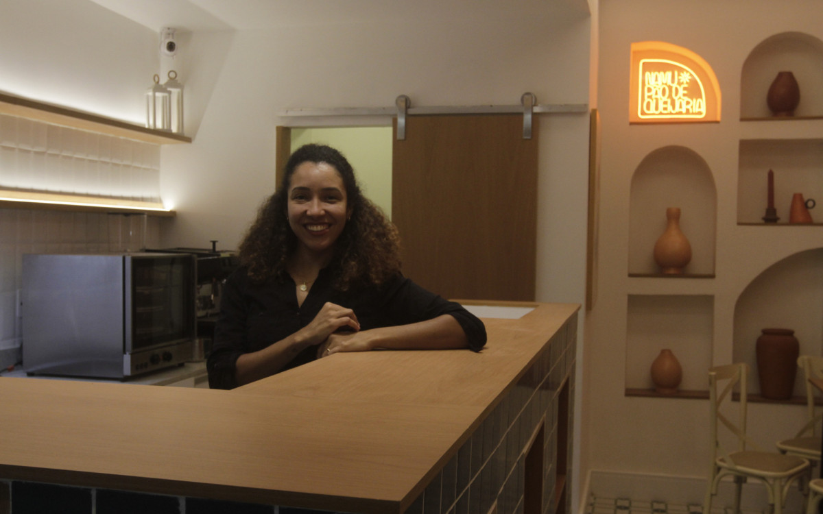 A mineira Dayane D Avila abre sua primeira loja, especializada em p&atilde;es de queijo - Marcos Porto/Agencia O Dia