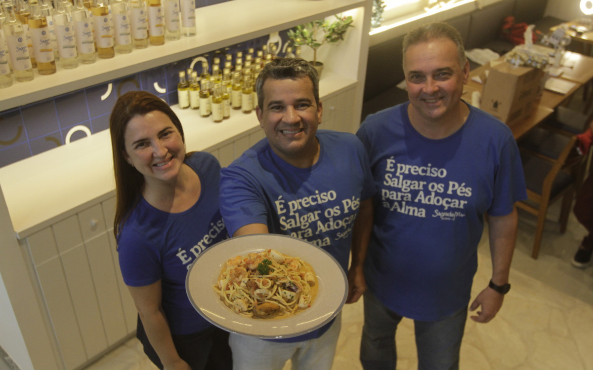  Gl&aacute;ucia Ramalho, Glauco Cruz e Marcio Ferreira abrir&atilde;o um restaurante de culin&aacute;ria mediterr&acirc;nea no Mercado Municipal de Niter&oacute;i - Marcos Porto/Agencia O Dia