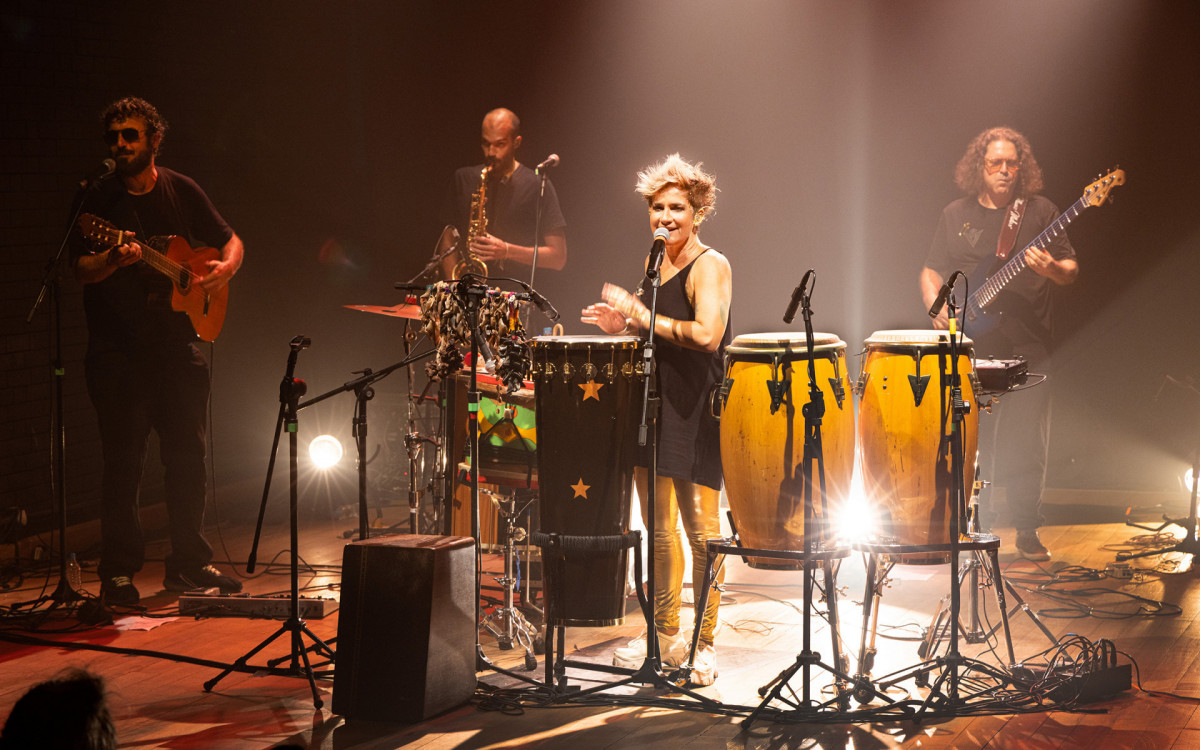 Lan Lanh se apresenta gratuitamente no Sesc de Nova Iguaçu e Duque de Caxias, nos dias 21 e 22 - Divulgação