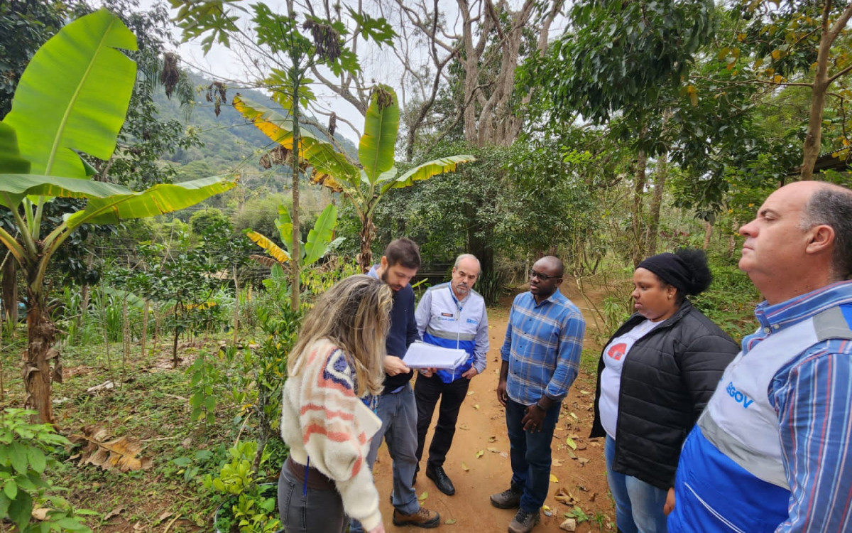 T&eacute;cnicos do Governo do Rio e da Caixa Econ&ocirc;mica Federal realizam vistorias nos terrenos, em Petr&oacute;polis