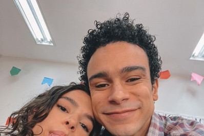 Sérgio Malheiros comemora parceria com Bruna Marquezine em nova série