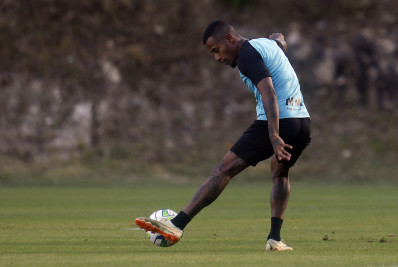 Por 'título do turno', Tchê Tchê projeta jogo do Botafogo contra o Santos: 'Sei da dificuldade'