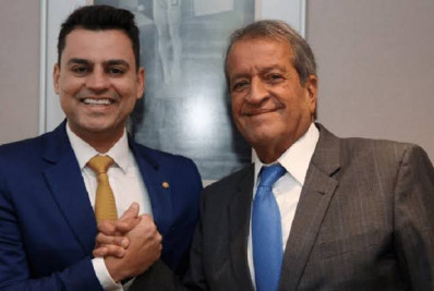 Valdemar Costa Neto encontra deputado do PL que fez o 'L' ao lado de ministros de Lula