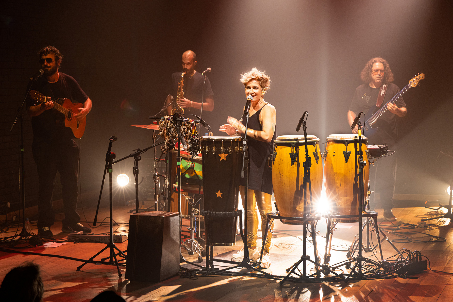 Lan Lanh se apresenta gratuitamente no Sesc de Nova Iguaçu e Duque de Caxias, nos dias 21 e 22 - Divulgação