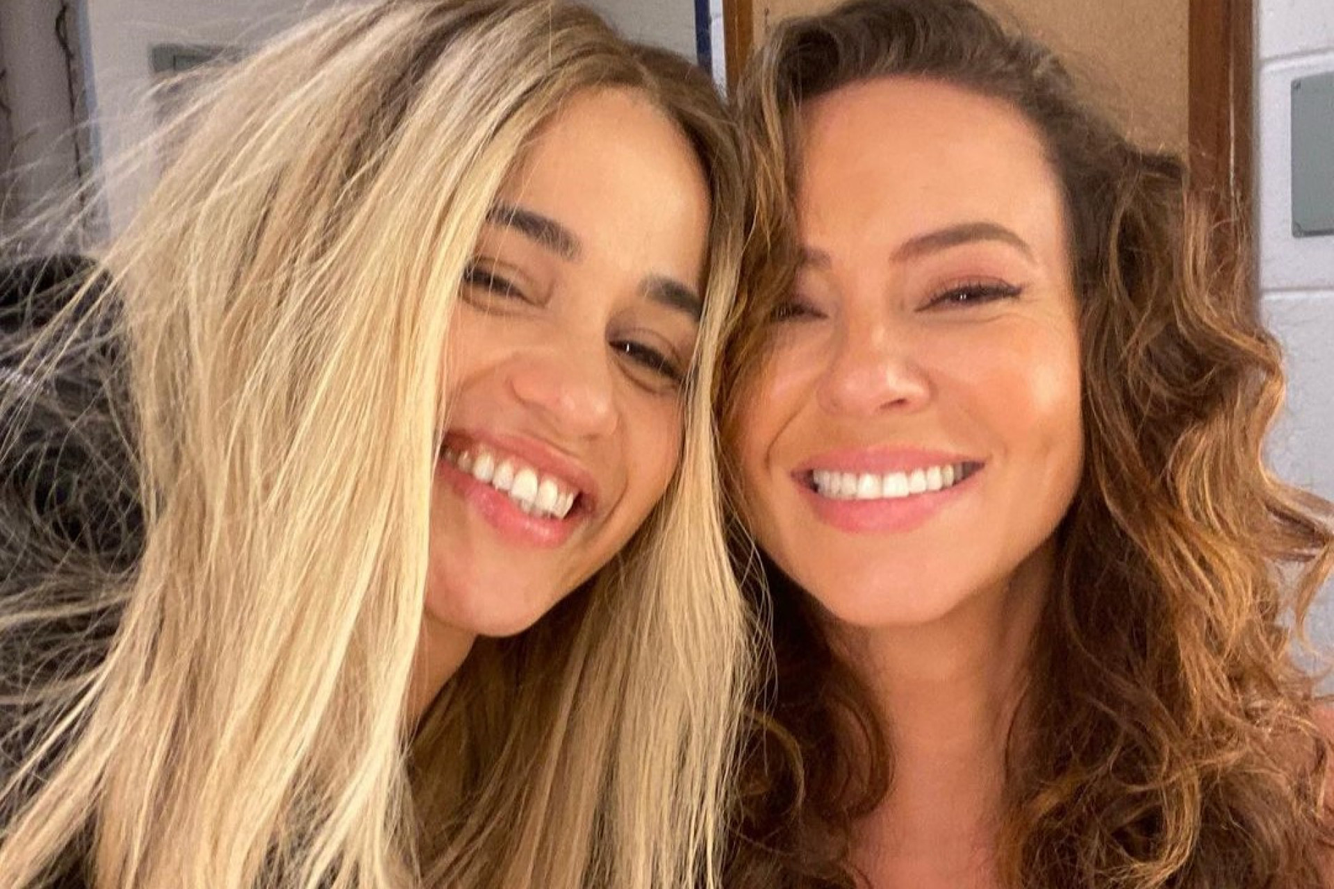 Nanda Costa se declara para Paolla Oliveira no Dia do Amigo - Reprodução/Instagram