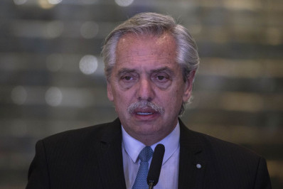 Fernández se diz 'confiante' por acordo com FMI em meio a negociações 'difíceis'