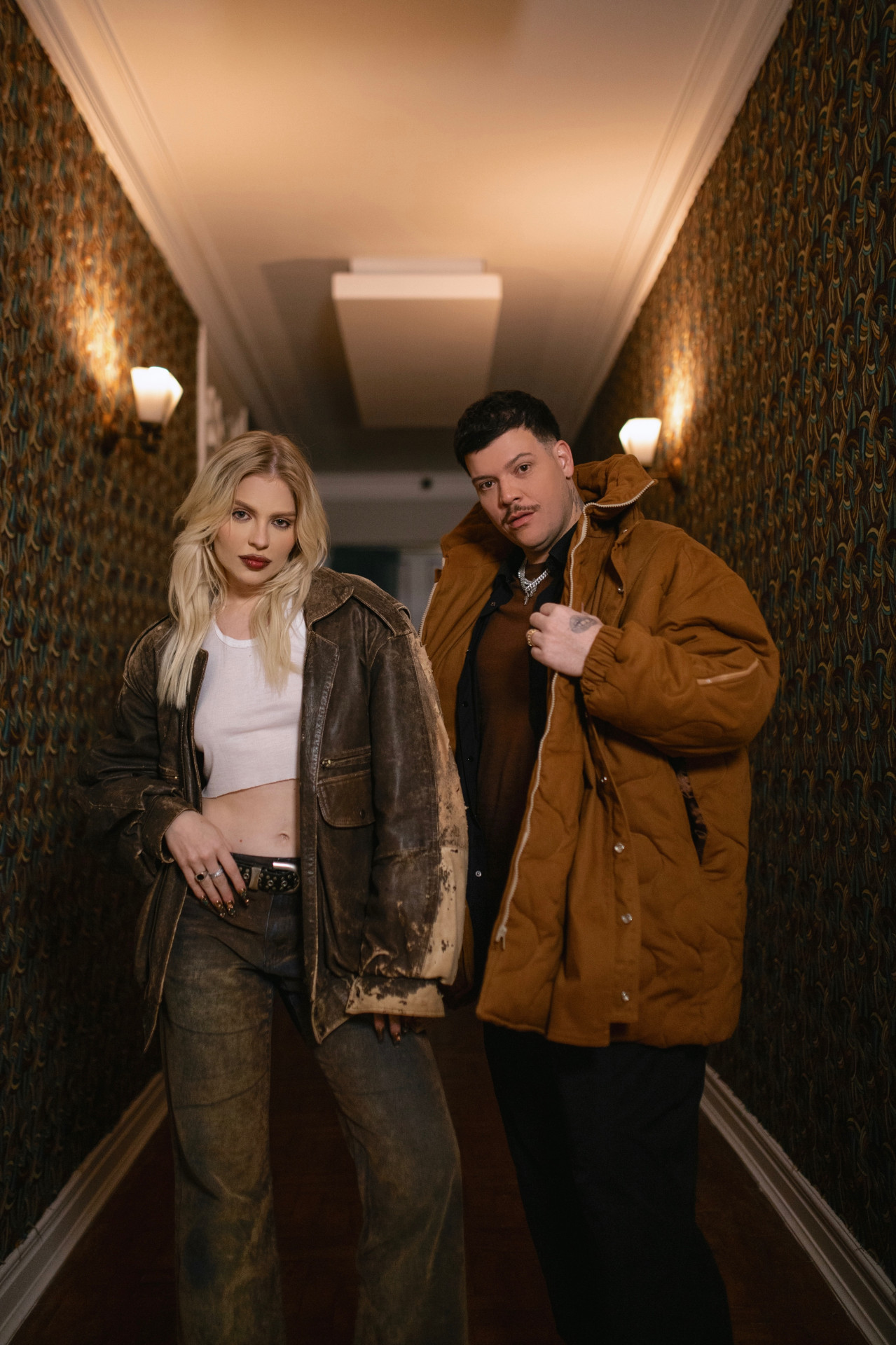 Ferrugem emplaca dois hits