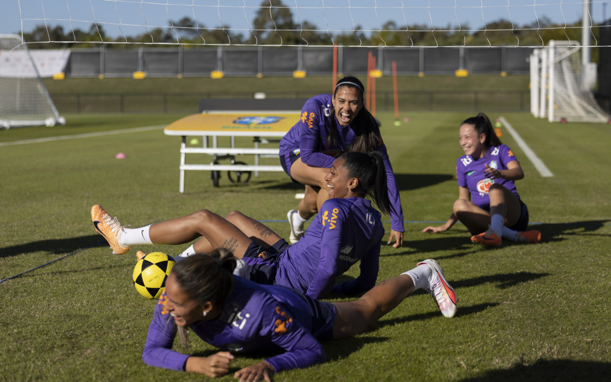 Treino da sele&ccedil;&atilde;o brasileira feminina