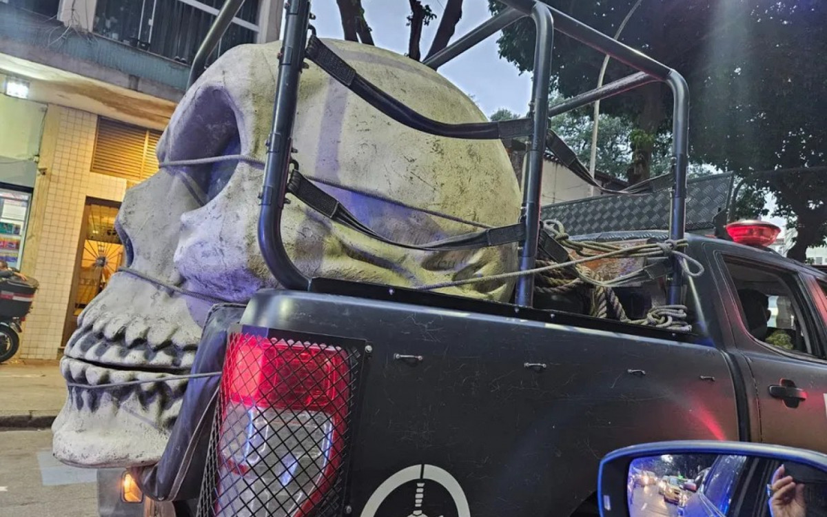 Carro do Bope levava caveira para base em Ribeir&atilde;o das Lages, onde policiais participam de curso de forma&ccedil;&atilde;o