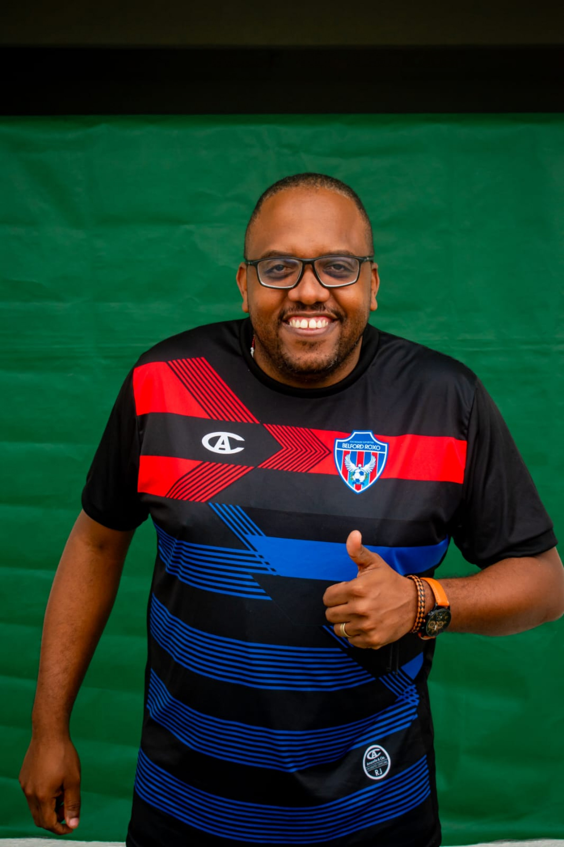 O gerente de futebol Gustavo Barros est&aacute; de volta a SE Belford Roxo