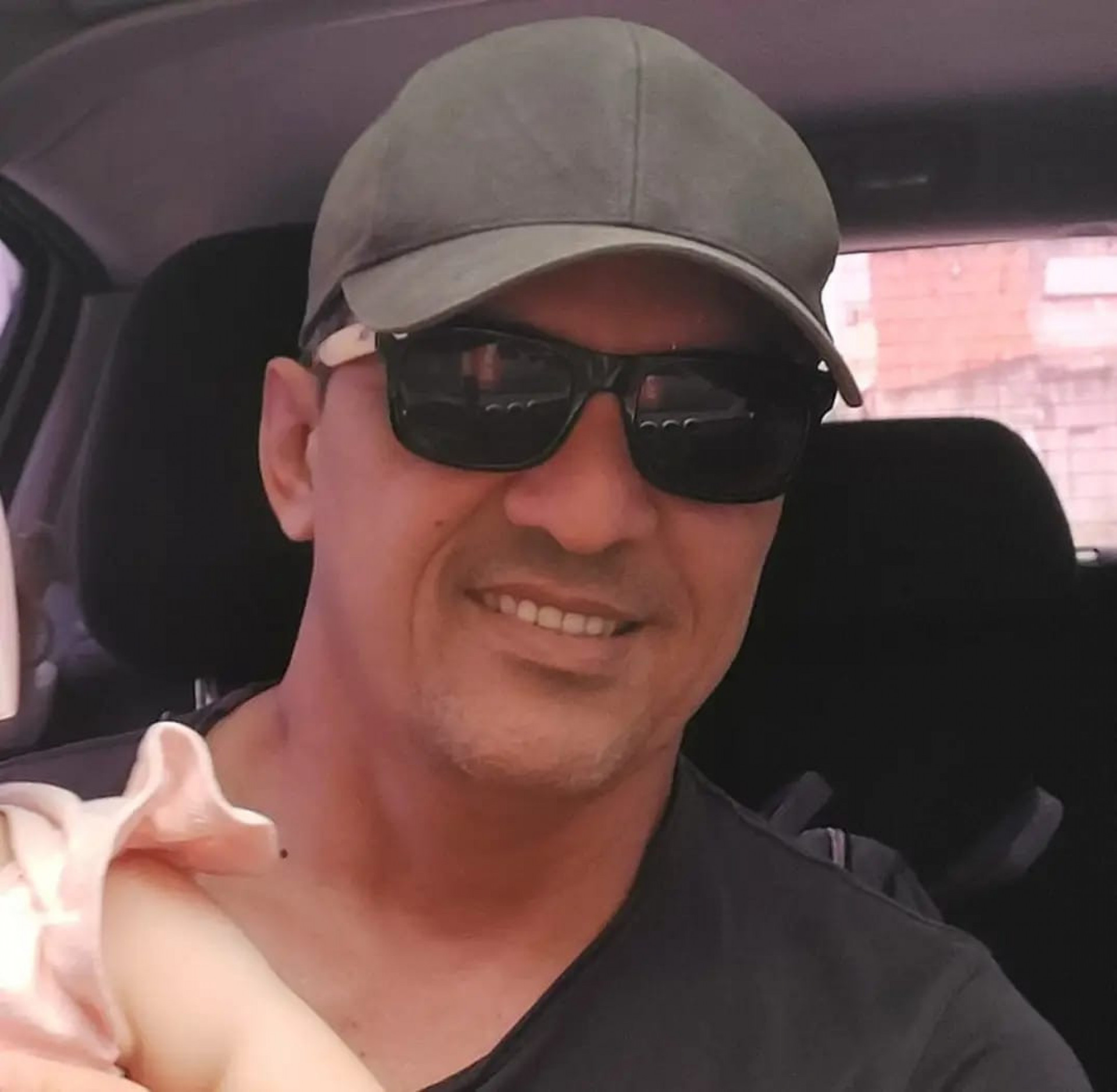 Jeovane da Rocha foi encontrado morto carbonizado, neste domingo (23), em Itabora&iacute; - Reprodu&ccedil;&atilde;o