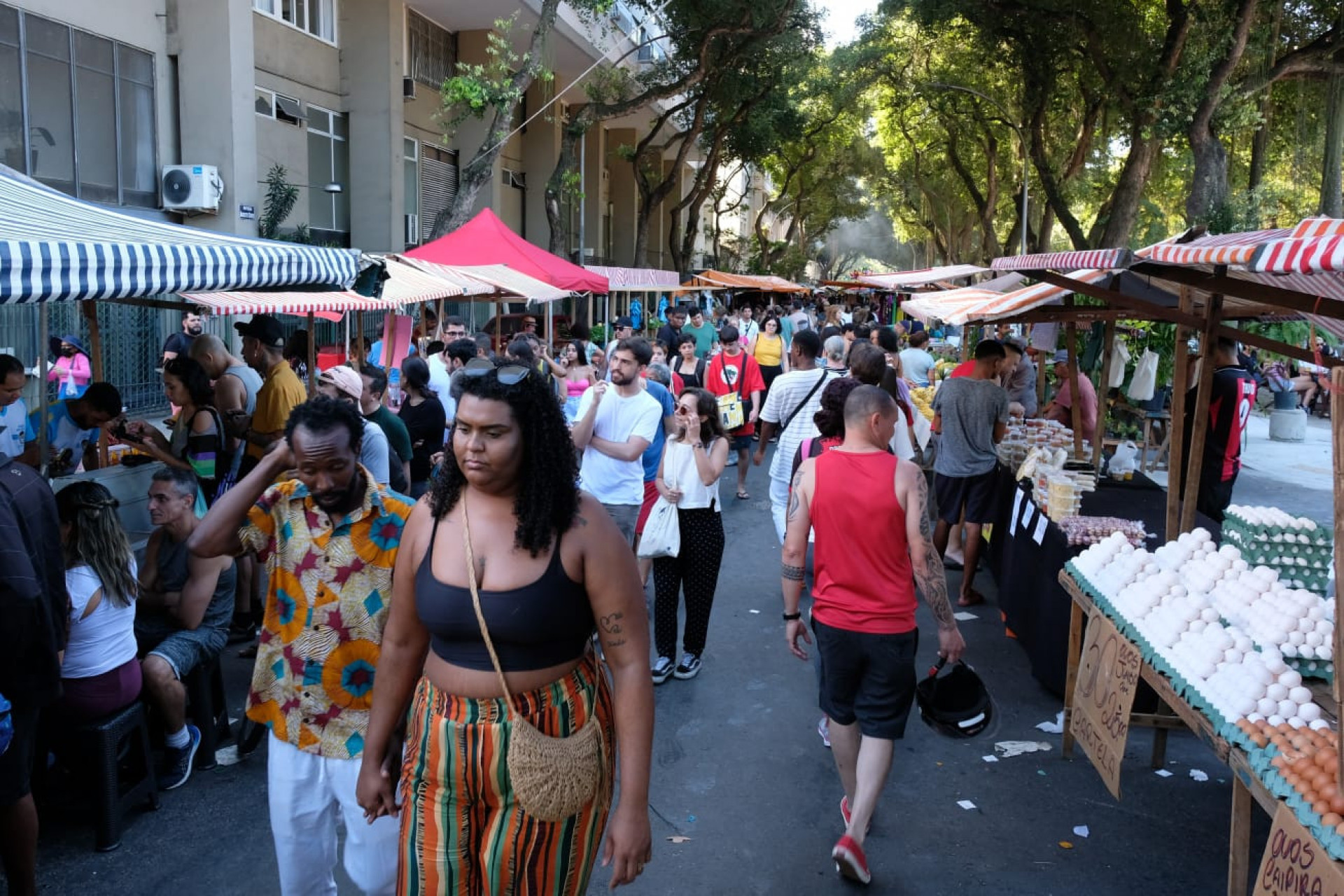 Movimentação na feira da Glória - Pedro Ivo/Agência O DIA