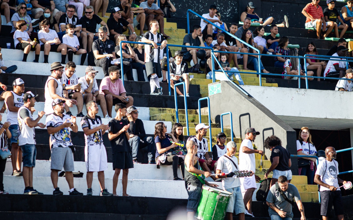 Resende libera entrada da torcida para jogo contra o Maricá pela A2