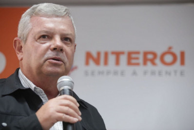 Prefeito Axel Grael sanciona lei que avalia conselheiros tutelares