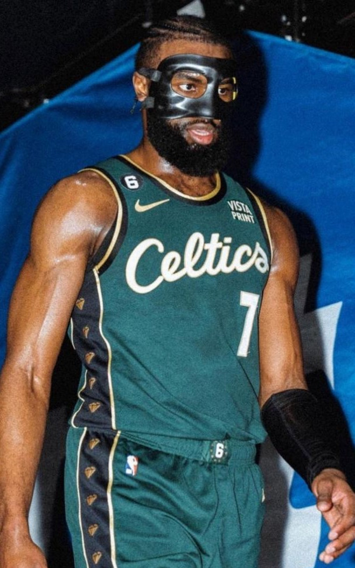 Preços baixos em Boston Celtics Bolas de Basquete autografadas-NBA