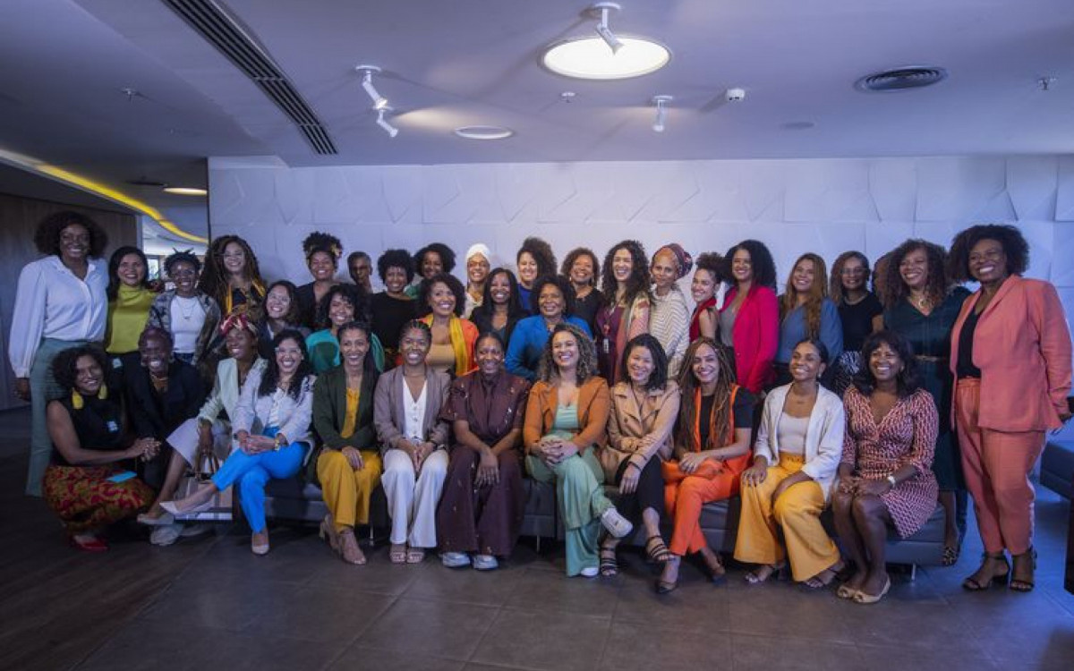 Cerca de 40 jornalistas de diferentes ve&iacute;culos participaram do encontro com a ministra Margareth Menezes