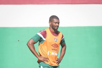 Após falhas de Felipe Melo, Fluminense poderá ter a reestreia de Marlon Santos em próximo jogo