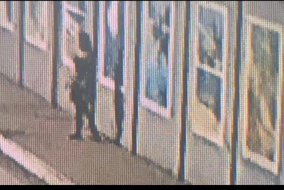 Mulher de 31 anos é detida por depredar prédio público em Paraty