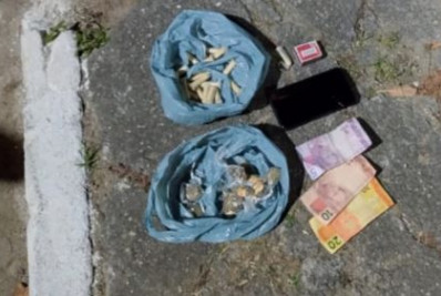 Homem com 10 passagens pela polícia é preso por tráfico em Porto Real