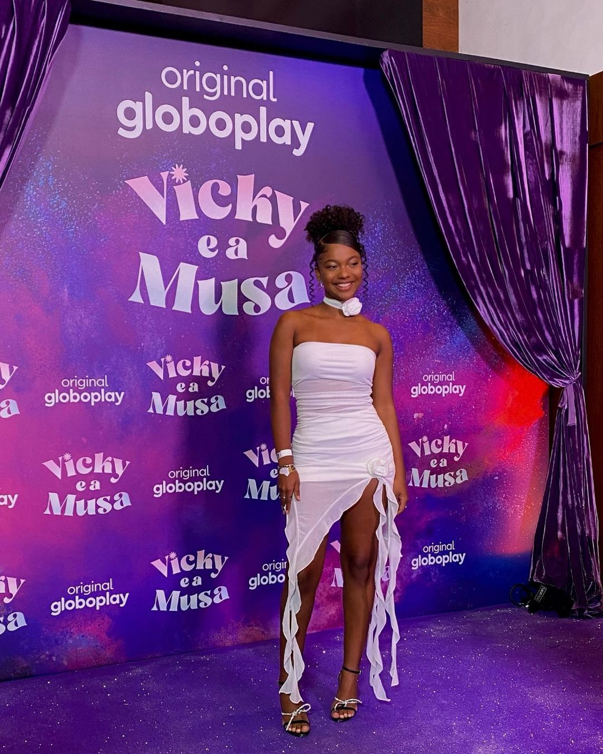 Cecília Chancez no lançamento de 'Vicky e a Musa' - Reprodução Internet