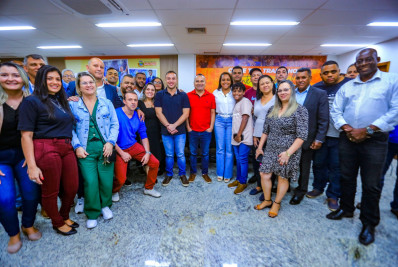 Prefeito Waguinho se reúne com pastores em Belford Roxo