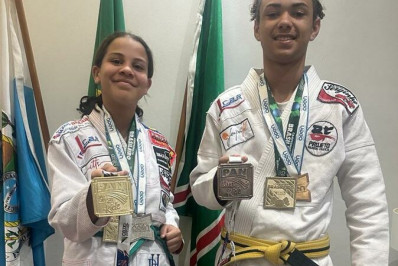 Atletas trirrienses do Projeto Barros Franco trazem medalhas para casa