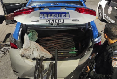 PM prende três homens com mais de 40 metros de cabos na Zona Norte