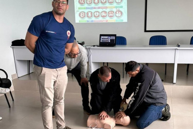 SAMU de Caxias realiza capacitação no atendimento a pacientes