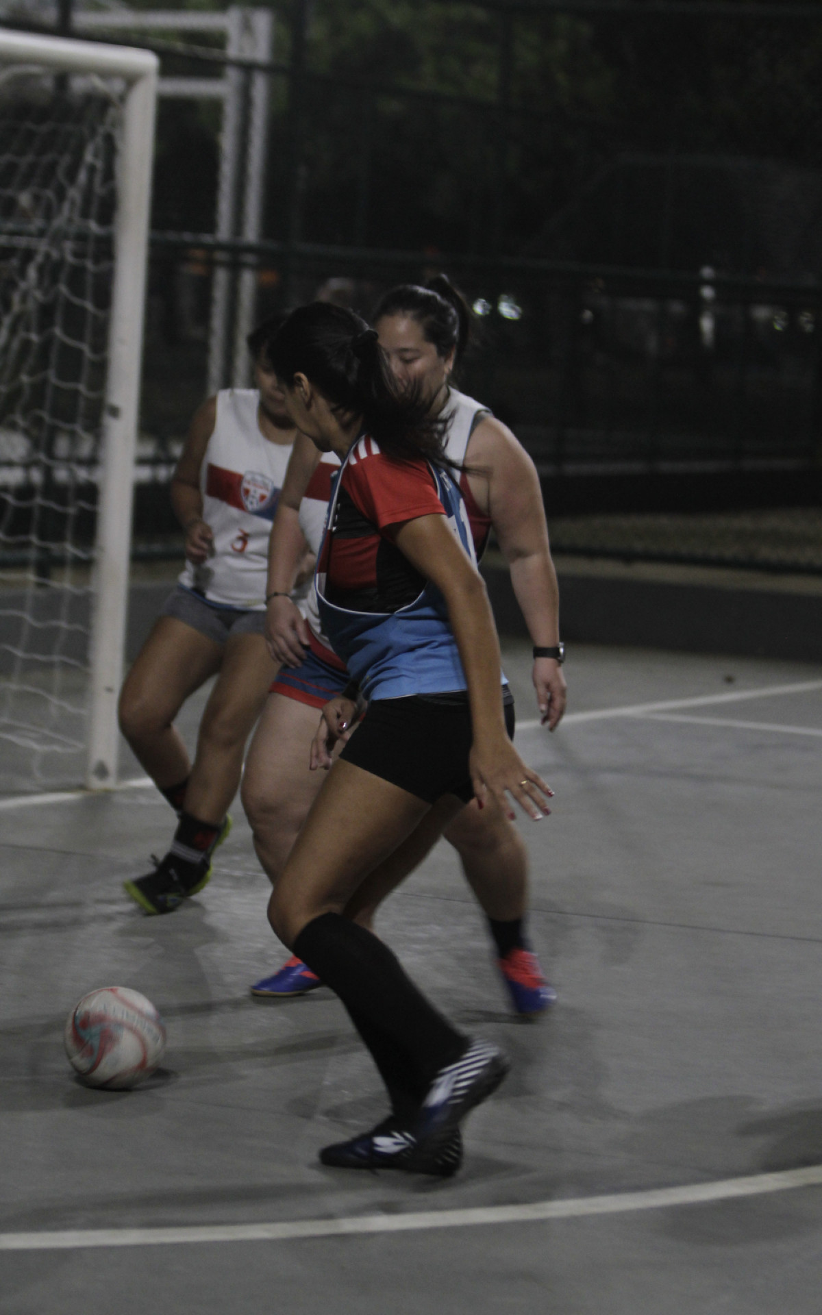 'Futebol de Quinta' reúne cerca de 30 mulheres por dia no Aterro do Flamengo e na Abolição - Marcos Porto/Agência O Dia