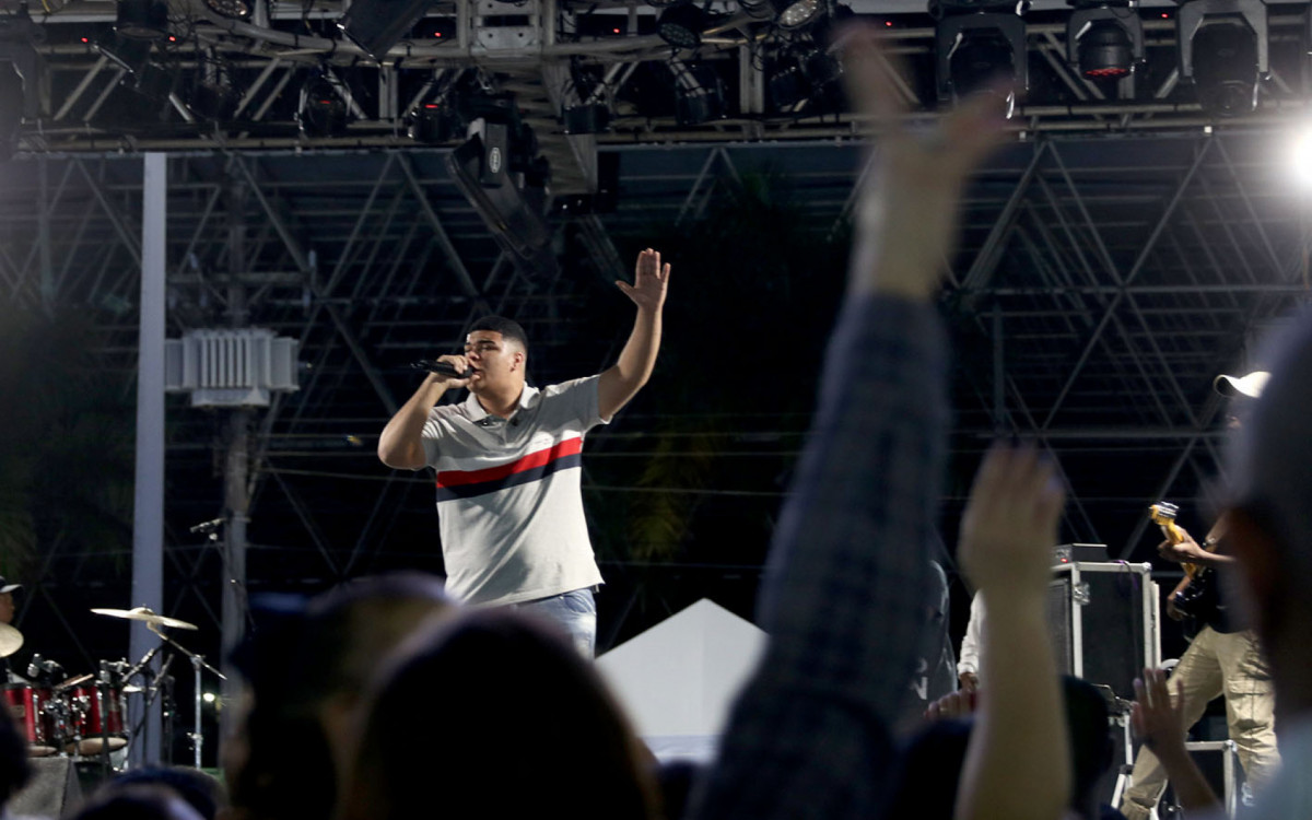 Expo 2023 - Paulo Neto leva sua palavra de f&eacute; na abertura da Expo 2023