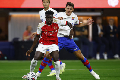 Barcelona leva cinco gols e perde para o Arsenal em pré-temporada nos Estados Unidos