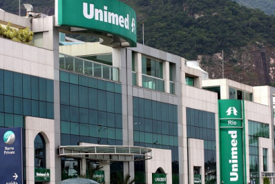 Mães de crianças com necessidades especiais denunciam plano de saúde por paralisação de tratamentos