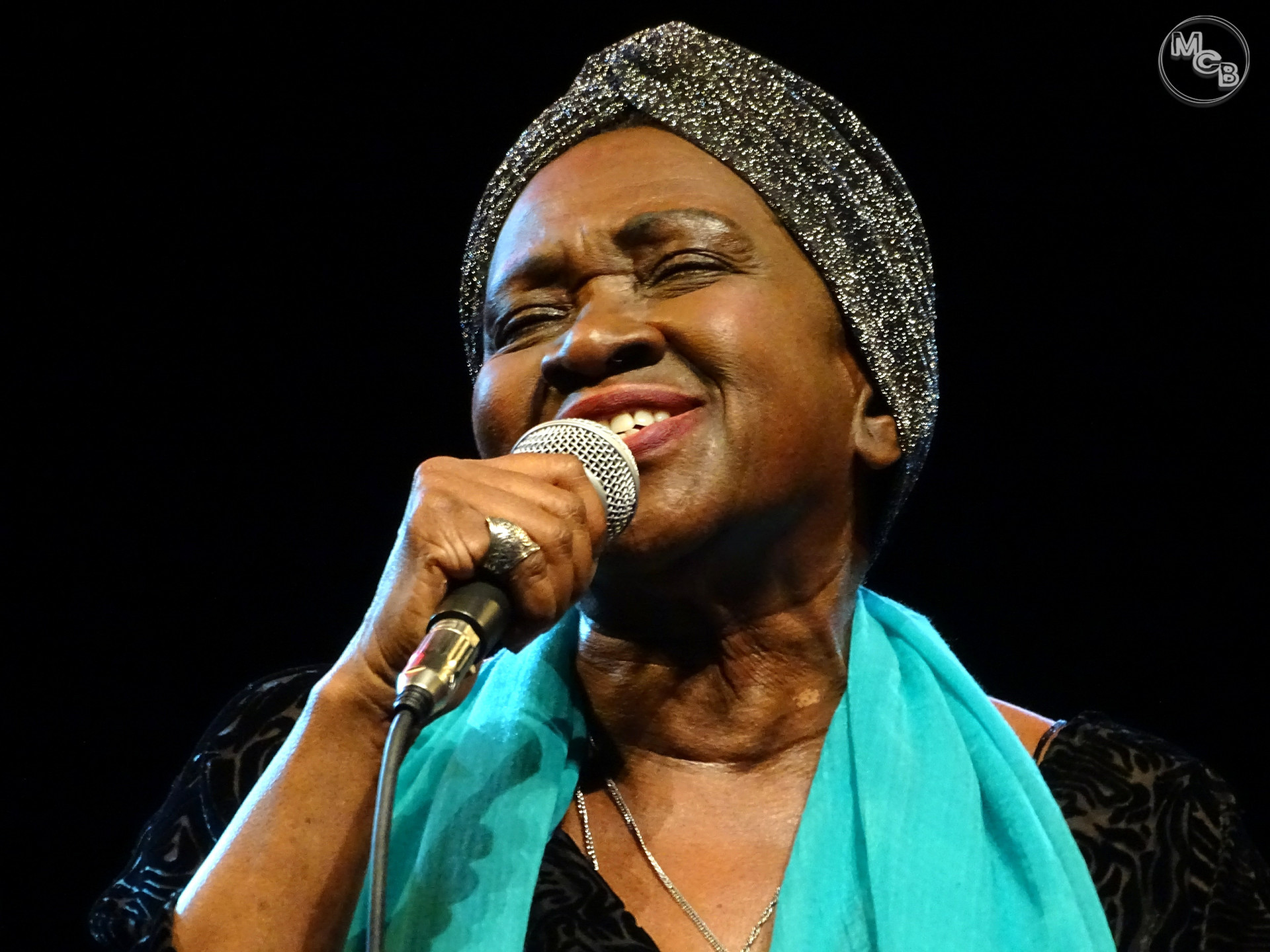 Áurea Martins participa do espetáculo  - Divulgação