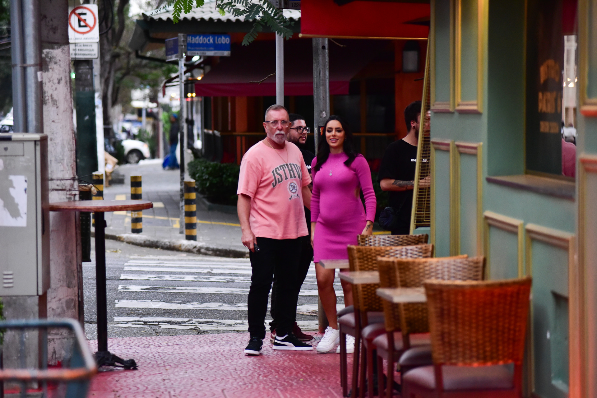 Bruna Biancardi é vista durante gravação em restaurante de São Paulo  - Foto: Leo Franco/AgNews