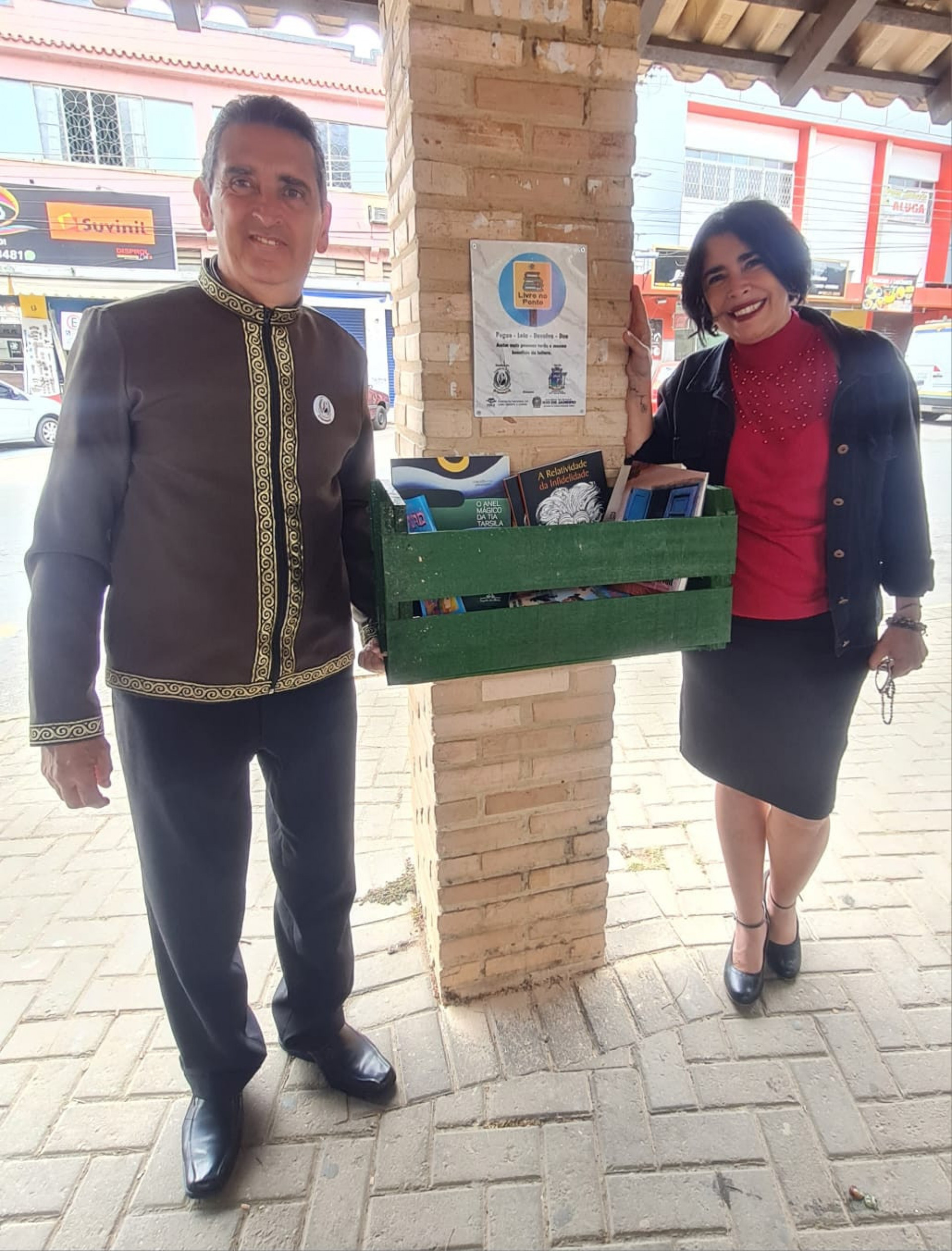 Projeto "Livro no Ponto" foi lan&ccedil;ado ontem (26)