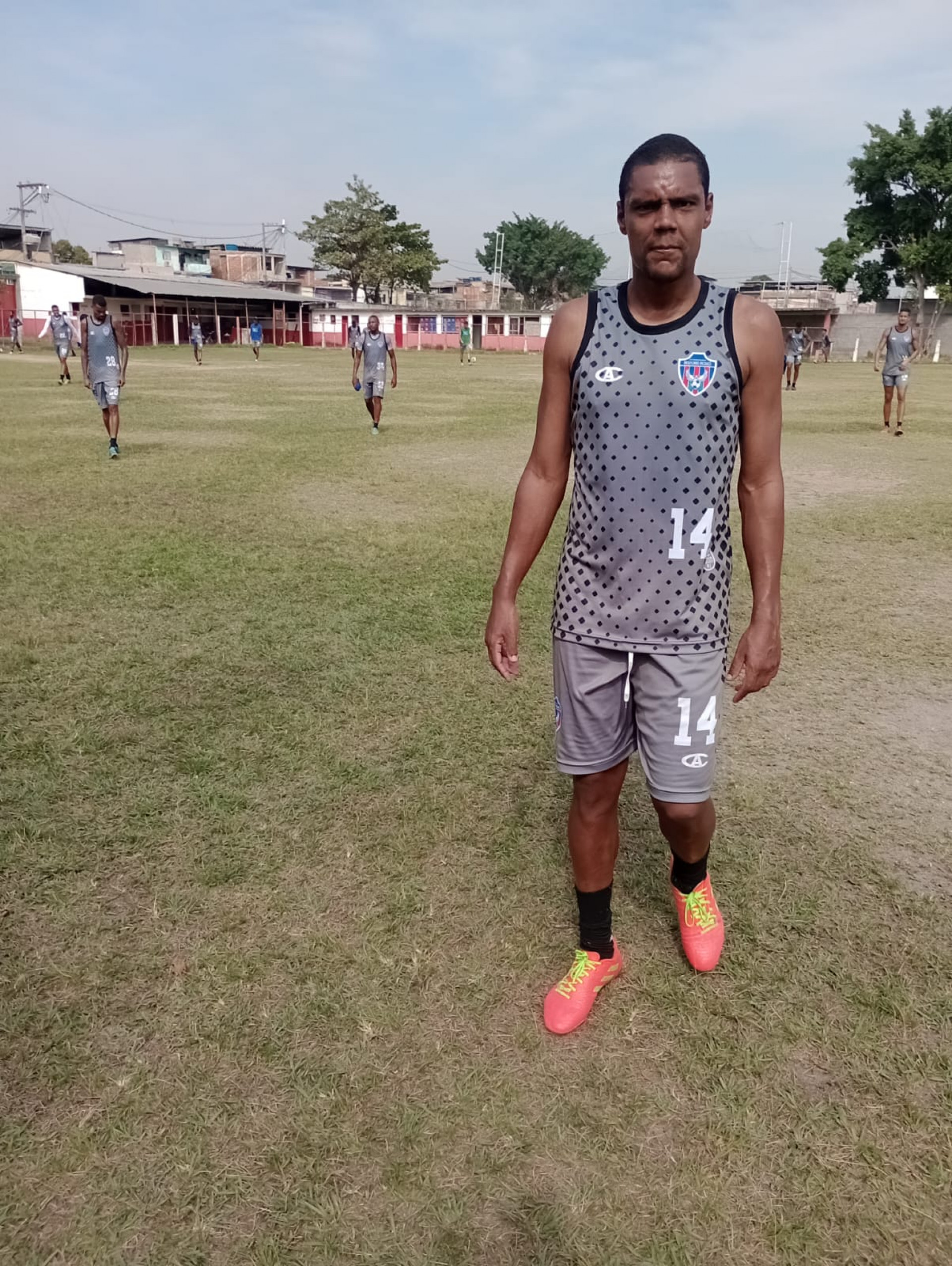 Rodrigão já iniciou os treinamentos no Estádio Nélio Gomes - William Davoli / SEBR