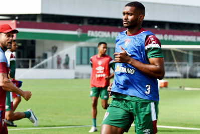 Marlon deve ser titular e fazer reestreia pelo Fluminense contra o Santos